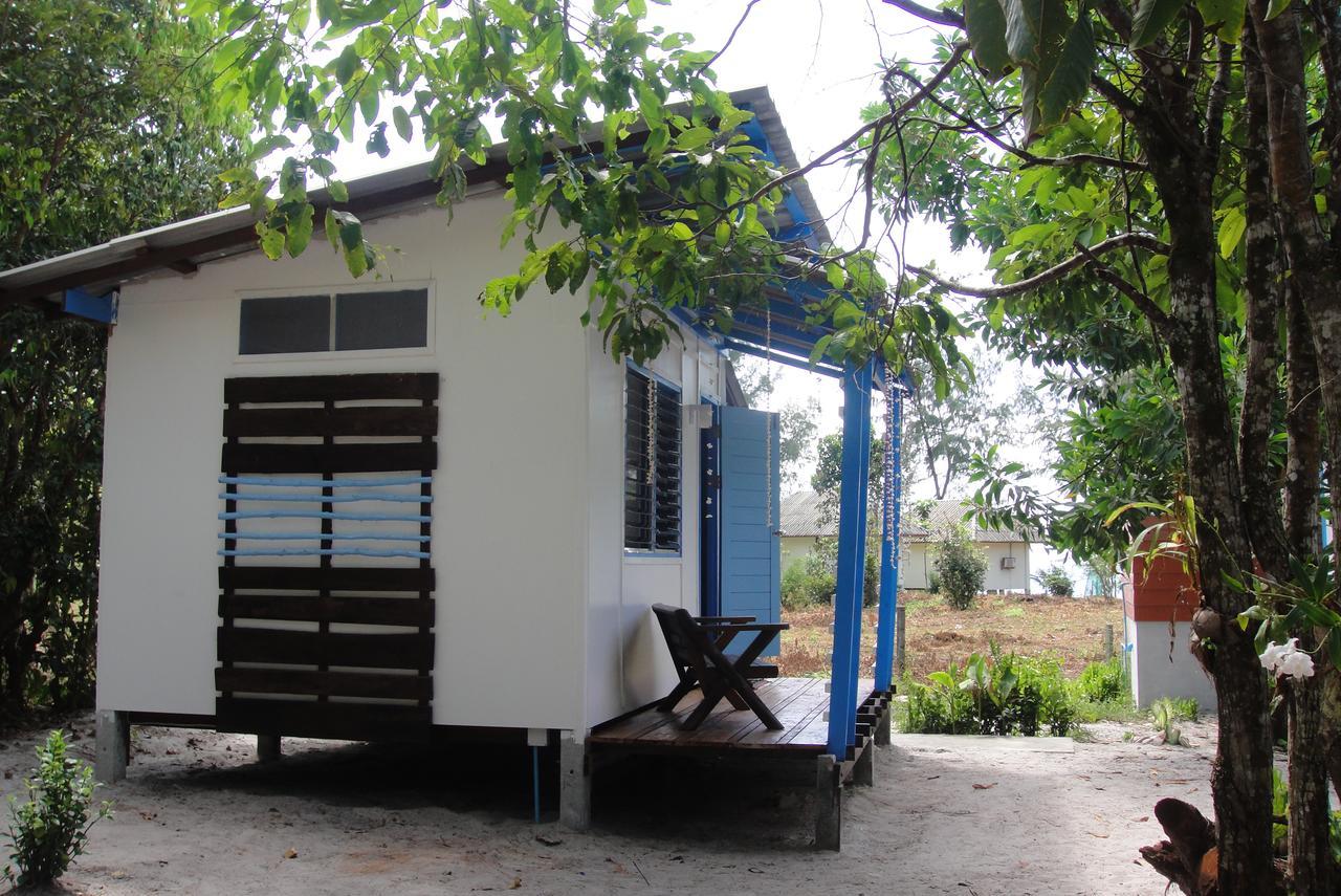 Phayam Friends Hotell Koh Phayam Exteriör bild