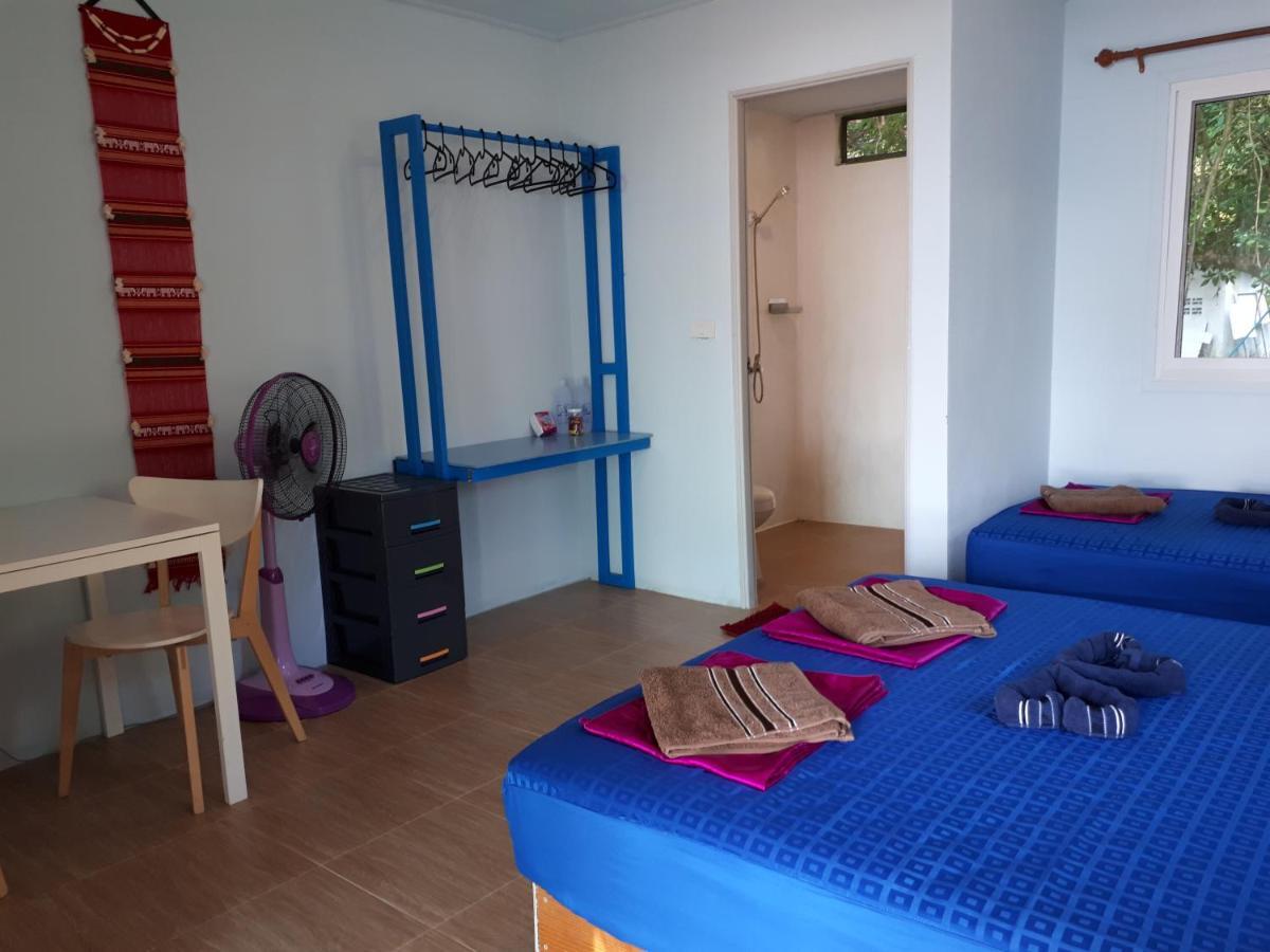 Phayam Friends Hotell Koh Phayam Exteriör bild